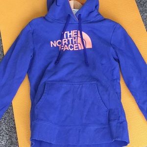 North face cotton hoodie!!